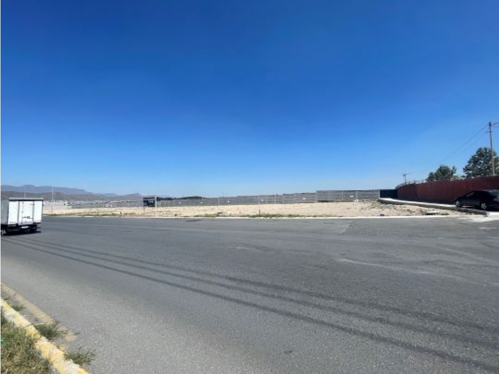 VENTA DE LOTE DE TERRENO COMERCIAL AL SUR, SALTILLO, COAHUILA
