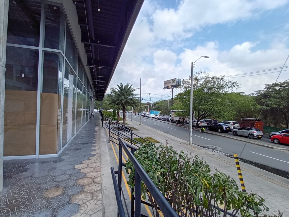 LOCAL PARA ALQULER EN CENTRO COMERCIAL BOCHALEMA PLAZA , CALI — foto 4