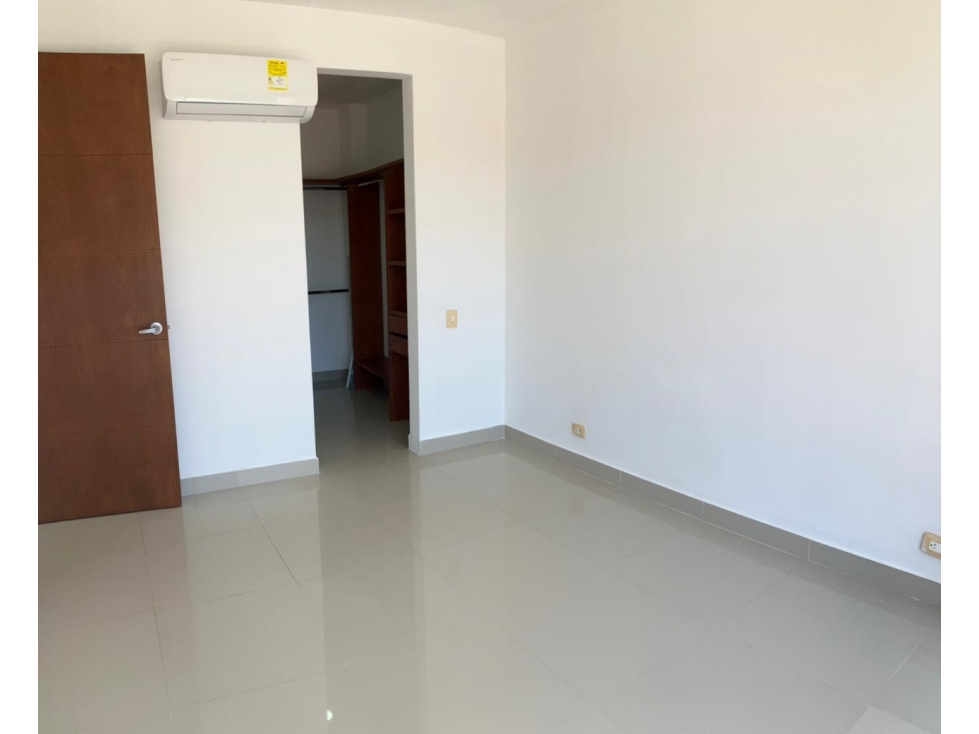 SE ALQUILA O SE VENDE APARTAMENTO EN ZONA NORTE DE CARTAGENA — foto 5