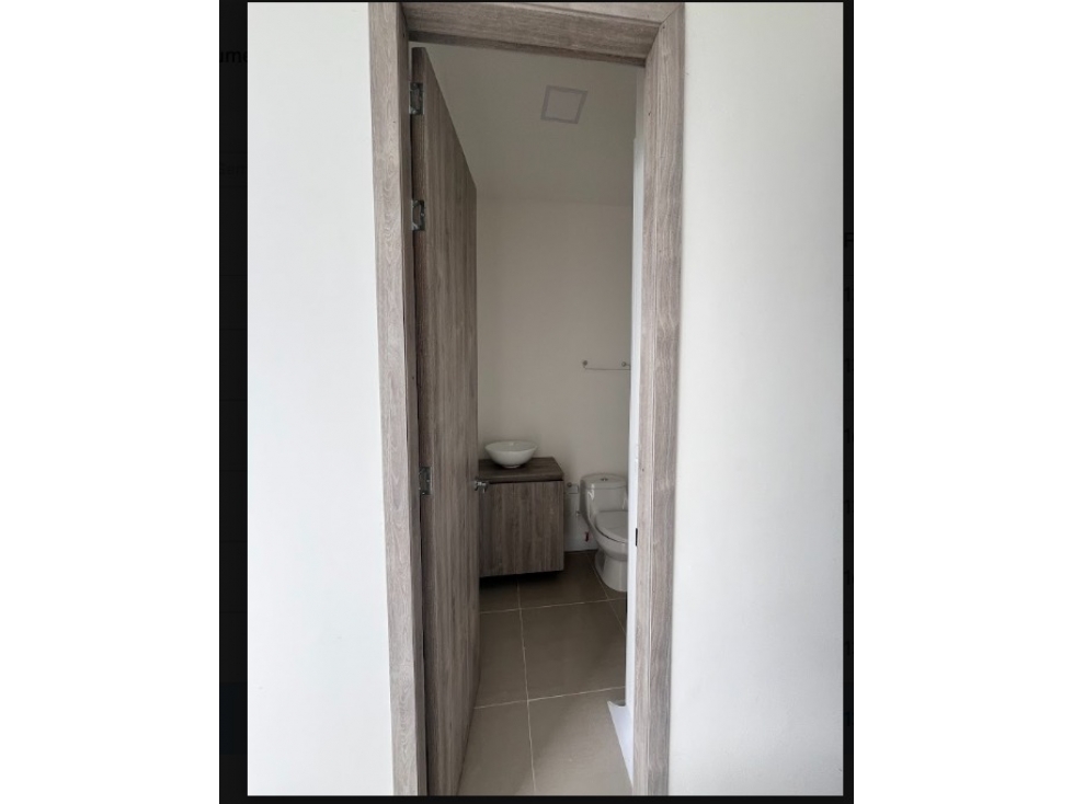 SE ARRIENDA CONSULTORIO EN ZONATA CENTRO MEDICO ARMENIA — foto 2
