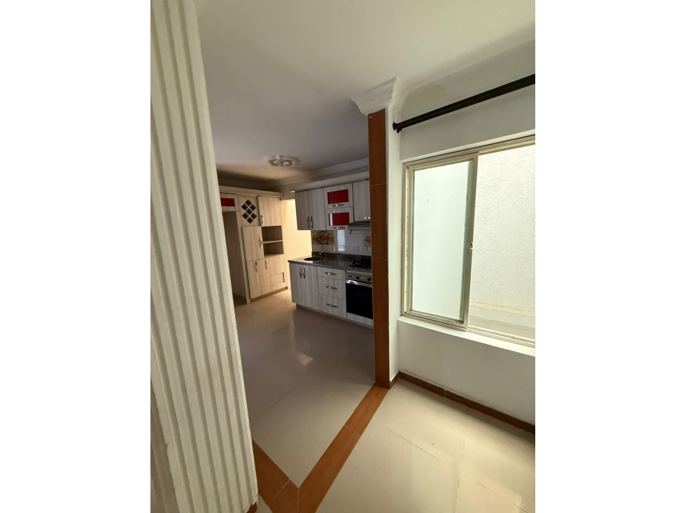 SE ARRIENDA APARTAMENTO EN EL INGENIO 3 CALI, 2 HABITACIONES. — foto 3