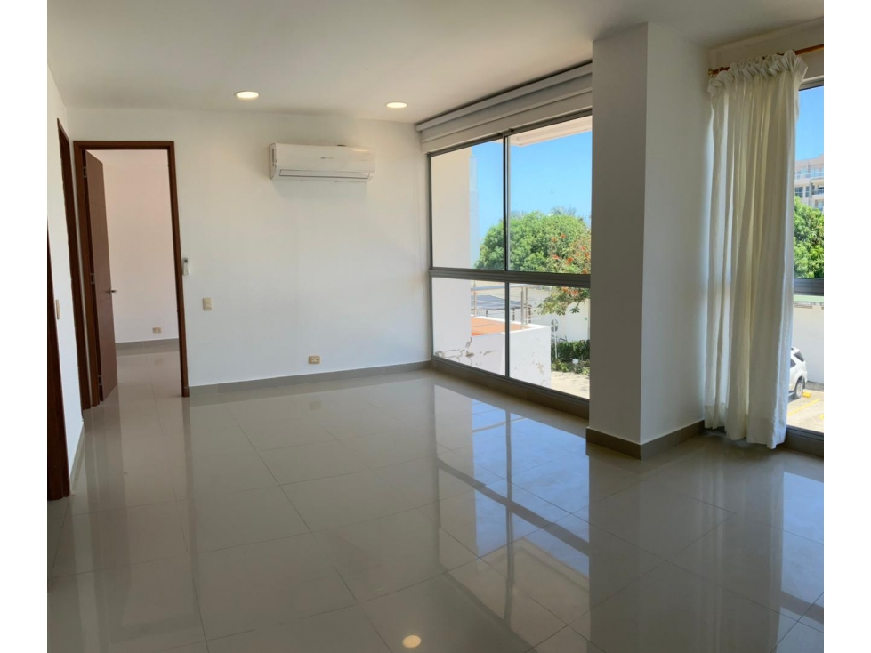 SE ALQUILA O SE VENDE APARTAMENTO EN ZONA NORTE DE CARTAGENA — foto 2