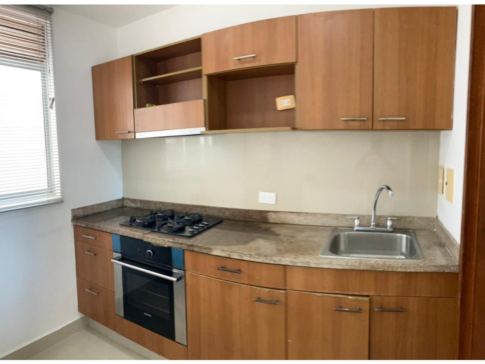 SE ALQUILA O SE VENDE APARTAMENTO EN ZONA NORTE DE CARTAGENA — foto 3