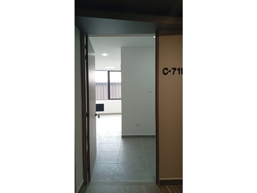 SE ARRIENDA CONSULTORIO EN ZONATA CENTRO MEDICO ARMENIA — foto 3