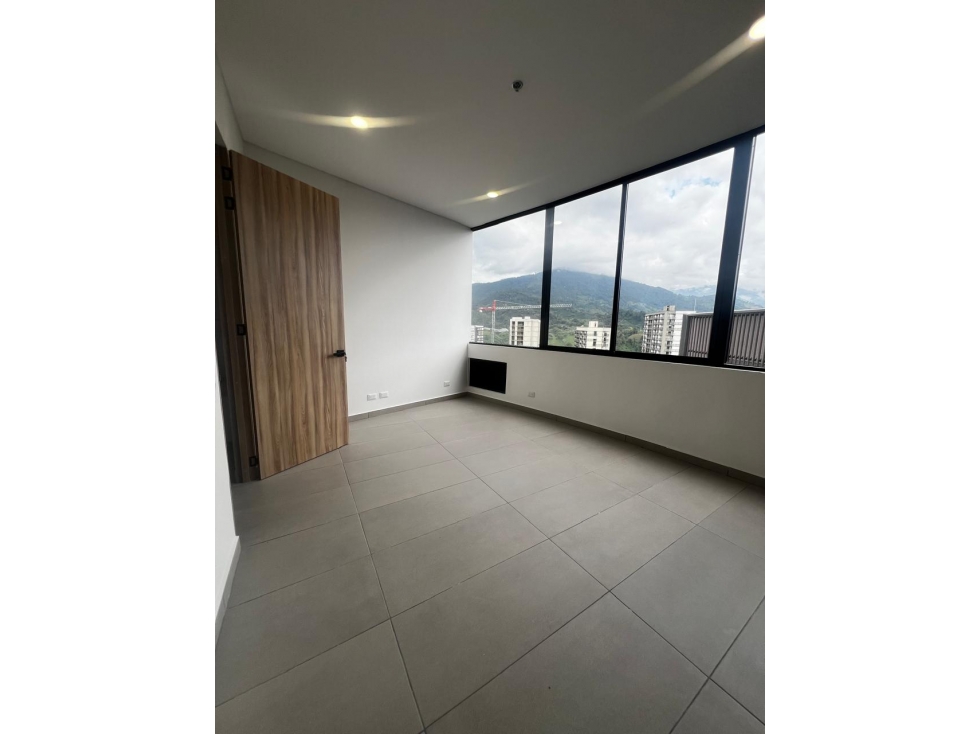 SE ARRIENDA CONSULTORIO EN ZONATA CENTRO MEDICO ARMENIA — foto 2