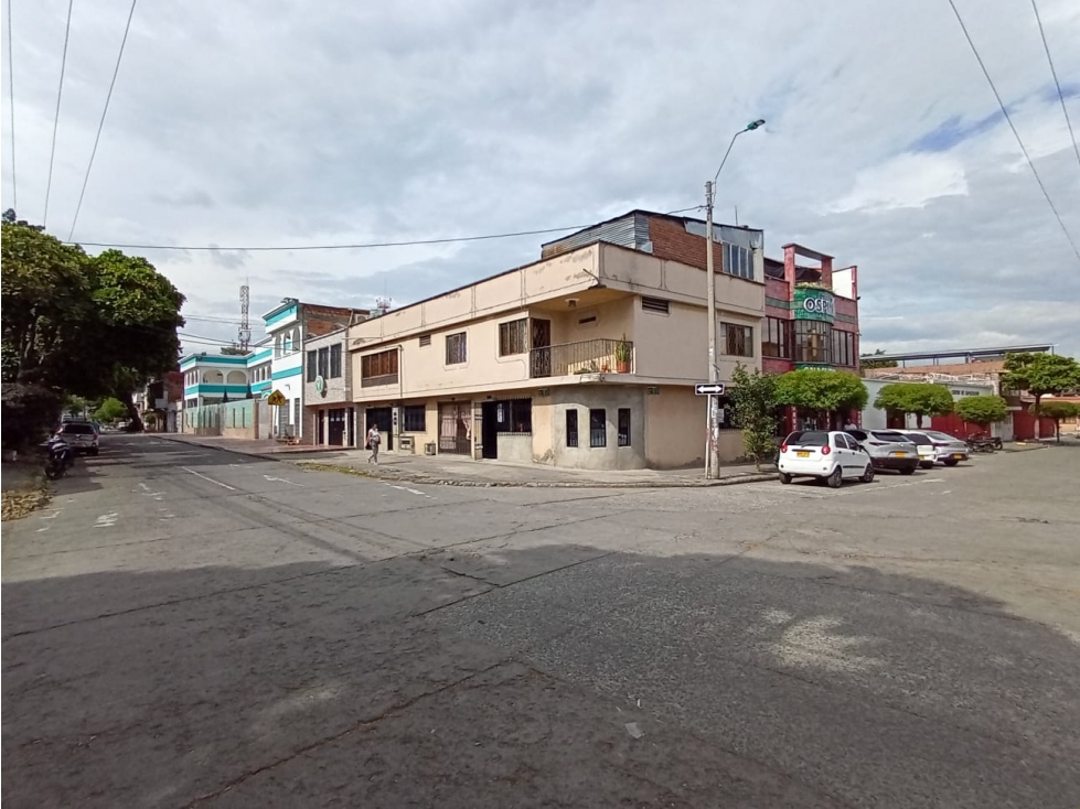 SE ALQUILA APTO PRIMER PISO BARRIO GUAYAQUIL CALI — foto 2