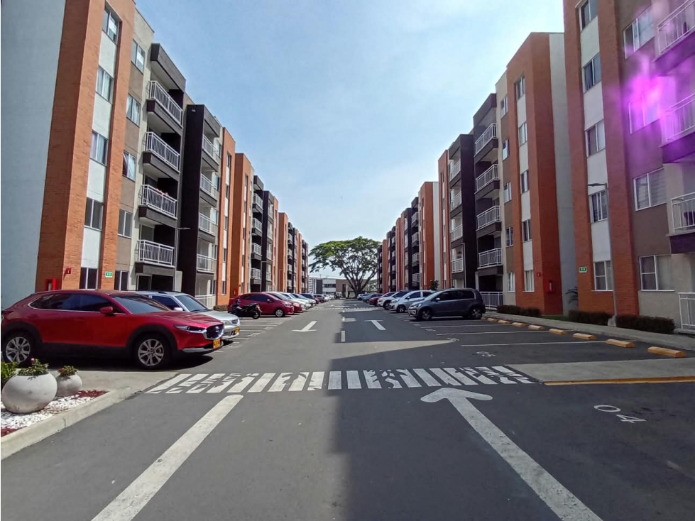 SE ALQUILA APARTAMENTO AL SUR CONJUNTO POMELOS - CALI - 3