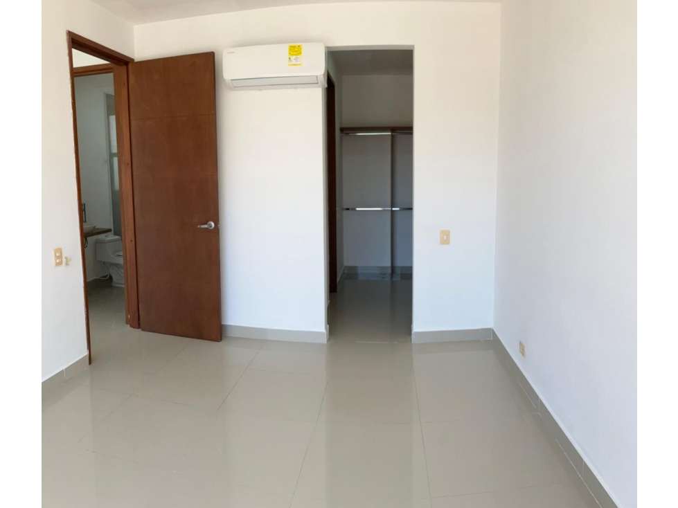 SE ALQUILA O SE VENDE APARTAMENTO EN ZONA NORTE DE CARTAGENA — foto 4