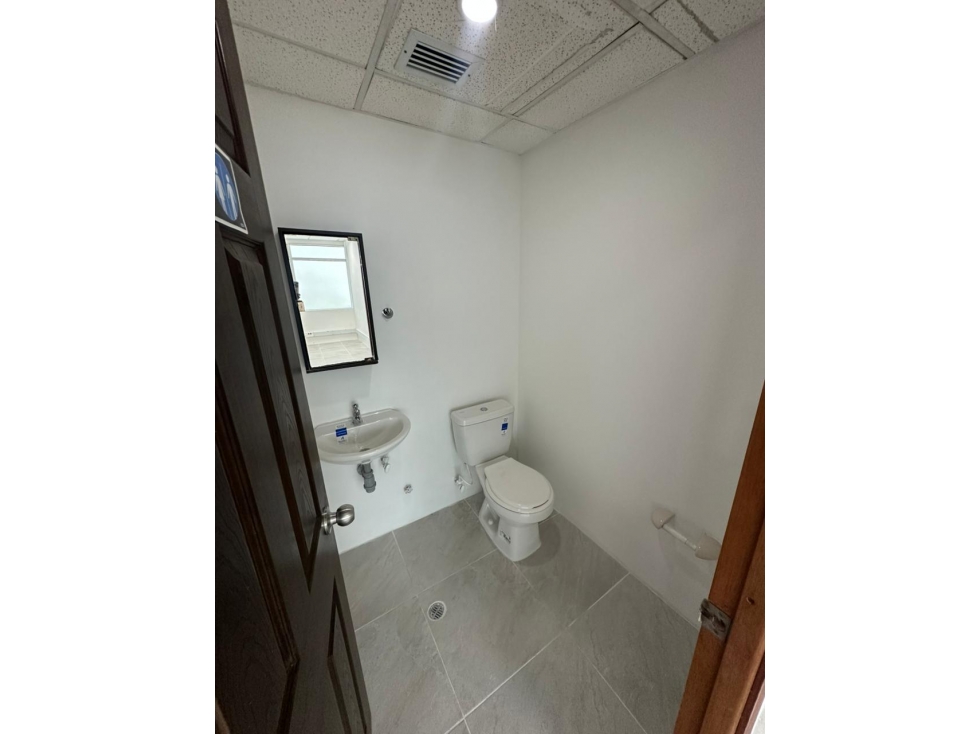 OFICINA DISPONIBLE AL NORTE DE CALI — foto 4