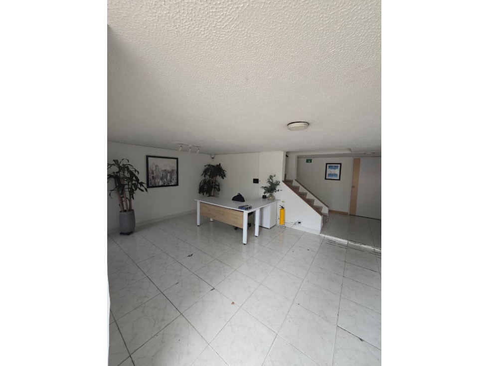 Casa Uso Empresarial — foto 6