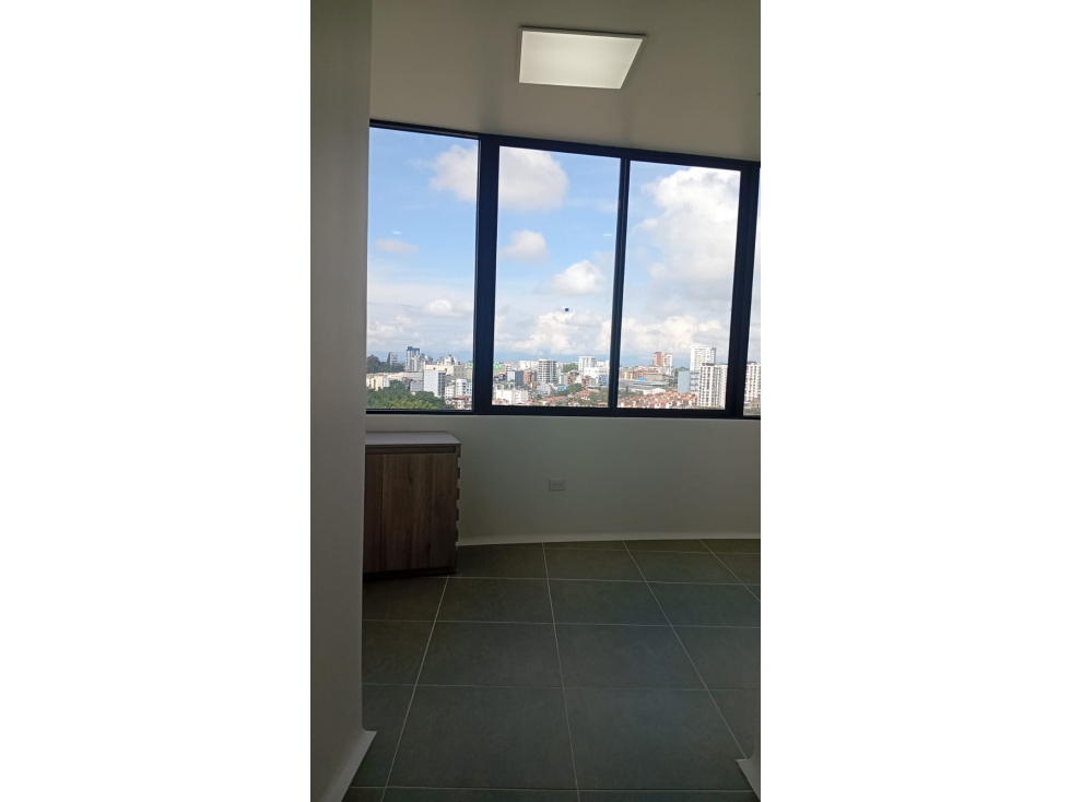SE ARRIENDA CONSULTORIO EN ZONATA CENTRO MEDICO — foto 4