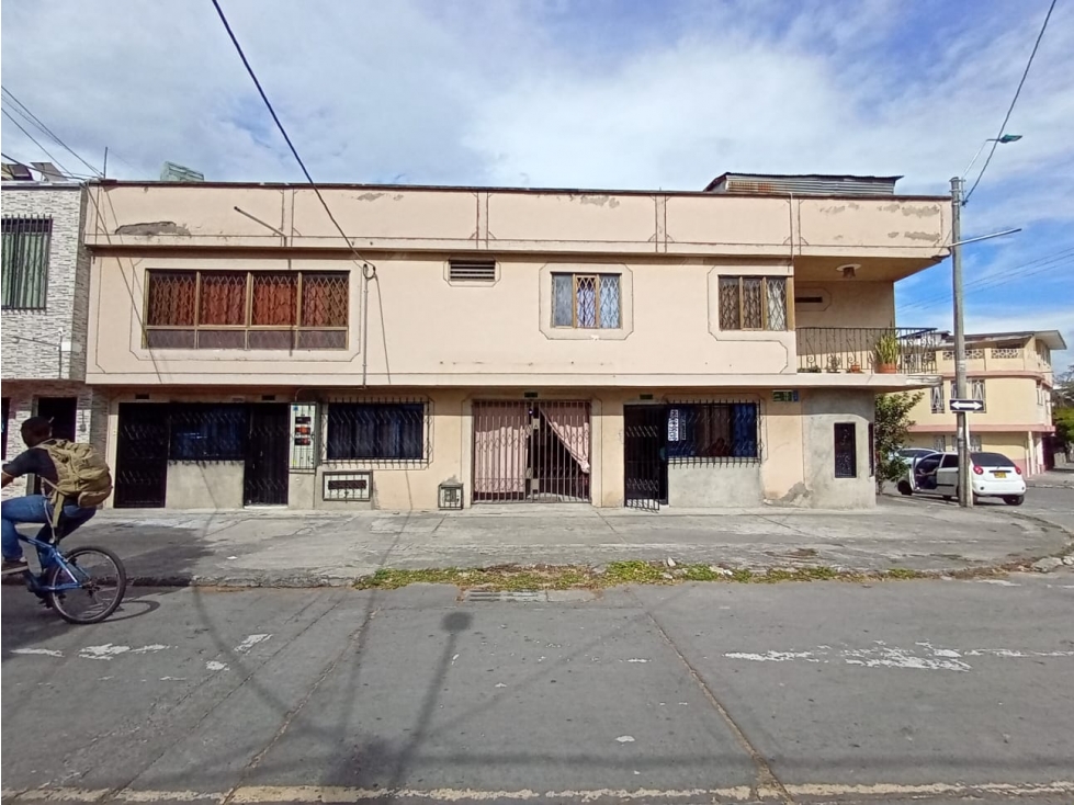 SE ALQUILA APTO PRIMER PISO BARRIO GUAYAQUIL CALI — foto 4