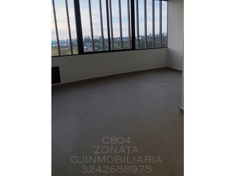 SE ARRIENDA CONSULTORIO 804 EN ZONATA CENTRO MÉDICO - 5