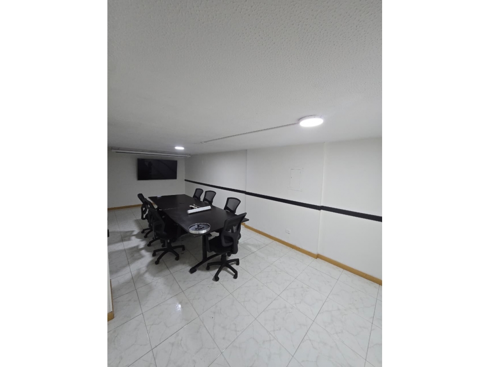 Casa Uso Empresarial — foto 3
