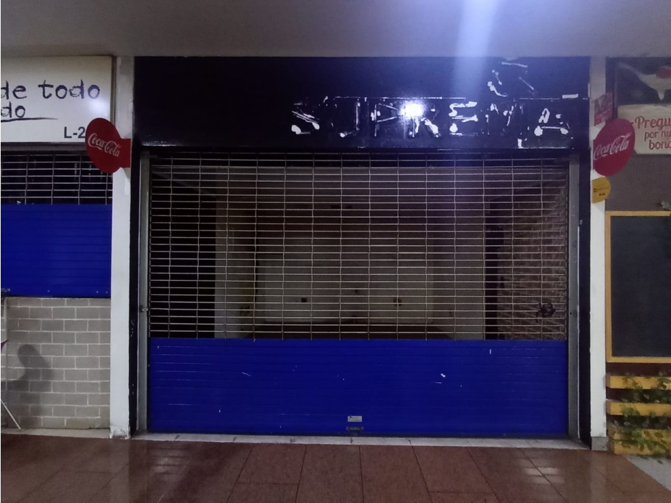 SE ALQUIILA LOCAL EN CENTRO PROFESIONAL VIDA, CALI — foto 3