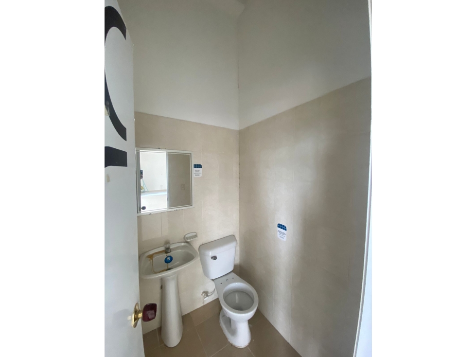 SE VENDE LOCAL COMERCIAL EN LA MERCED CALI — foto 3