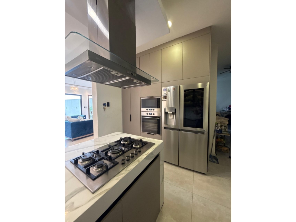 CASA EN VENTA | 250 m², Bella Vista, Guayaquil. - 4