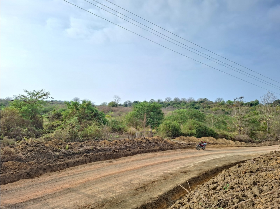 Terreno agrícola de 115 ha. con riego en San Lorenzo Del Mate Progreso - 5