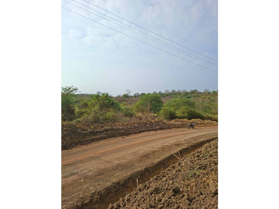 Terreno agrícola de 115 ha. con riego en San Lorenzo Del Mate Progreso - 4