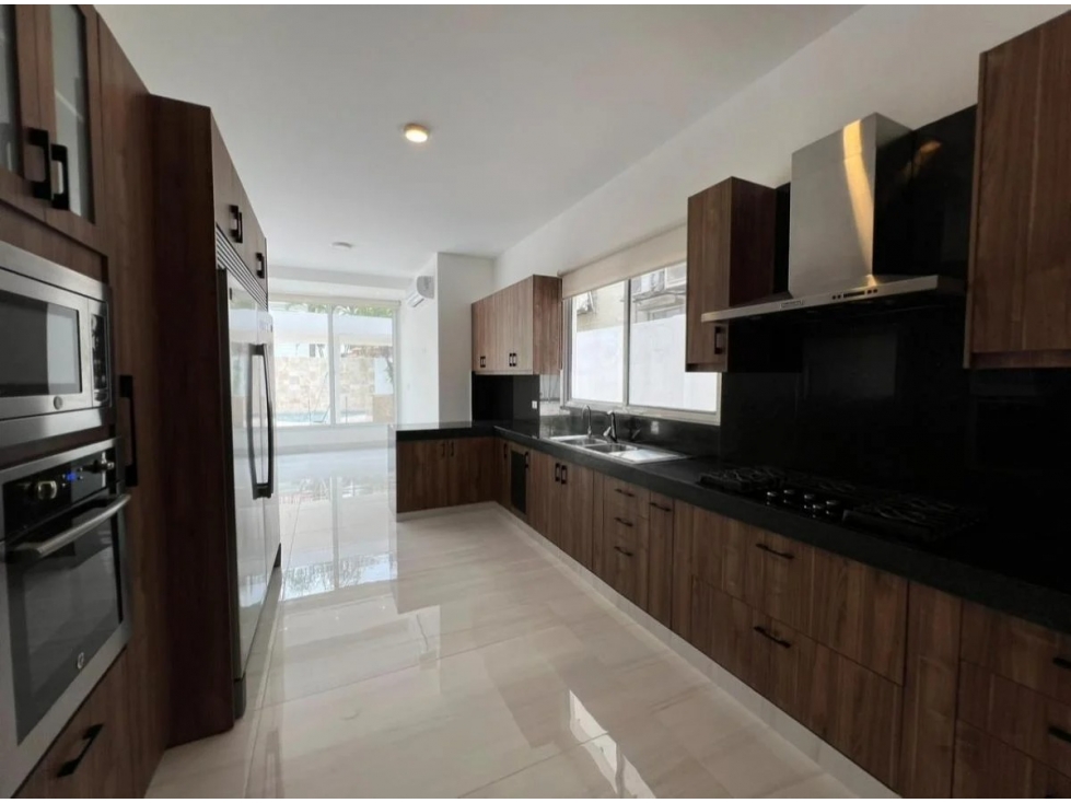 CASA EN VENTA, Urb. Terrasol - Samborondón - 6