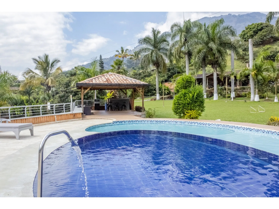 Venta | Finca en Copacabana | 10 habs | Inversión hotelera — foto 2