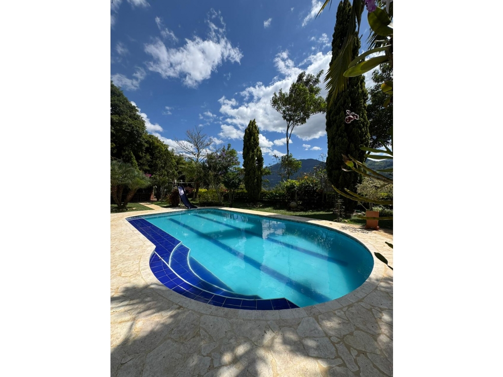 Venta | Casa Finca en Girardota | Oportunidad única | Recursos Propios