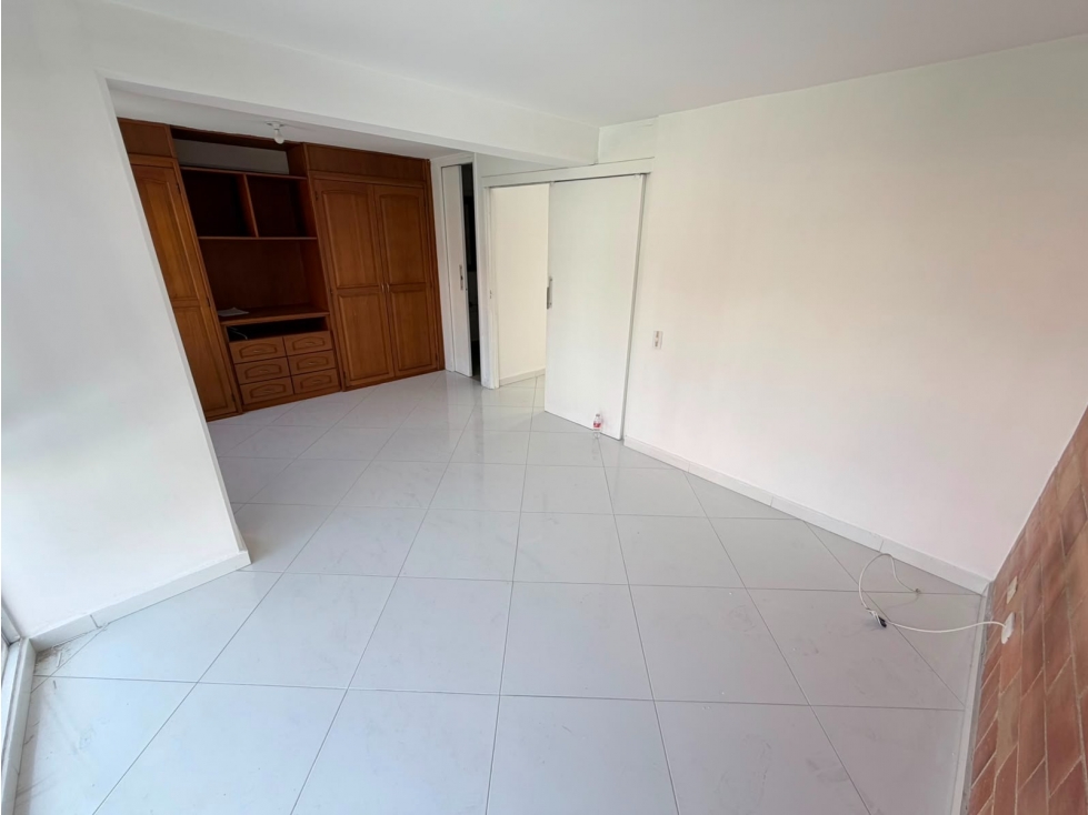 Venta | Apartamento Duplex | Zúñiga | 2 hbs — foto 2