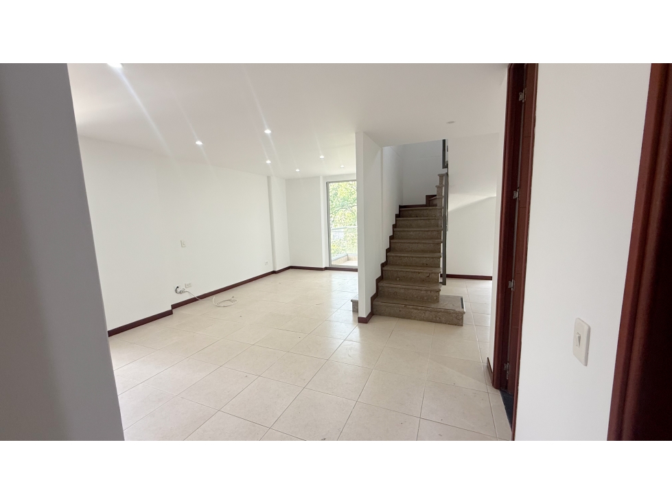 Venta | Apartamento Duplex | La Frontera, Zúñiga, Envigado | 3 hab