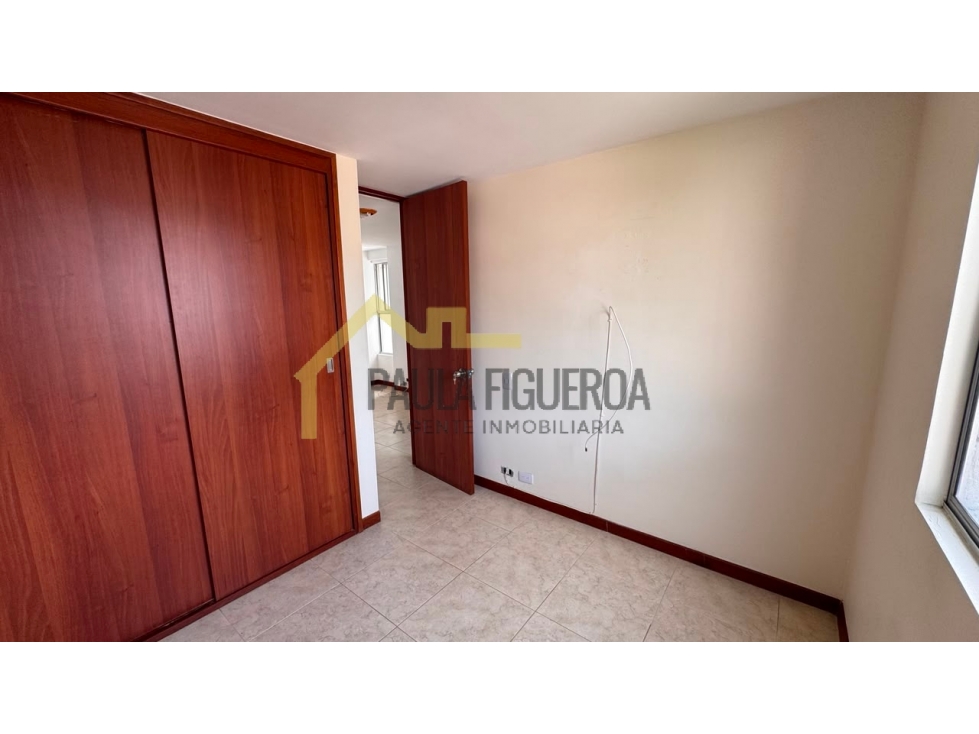 Vendo Apartamento Loma de Los Bernal — foto 6