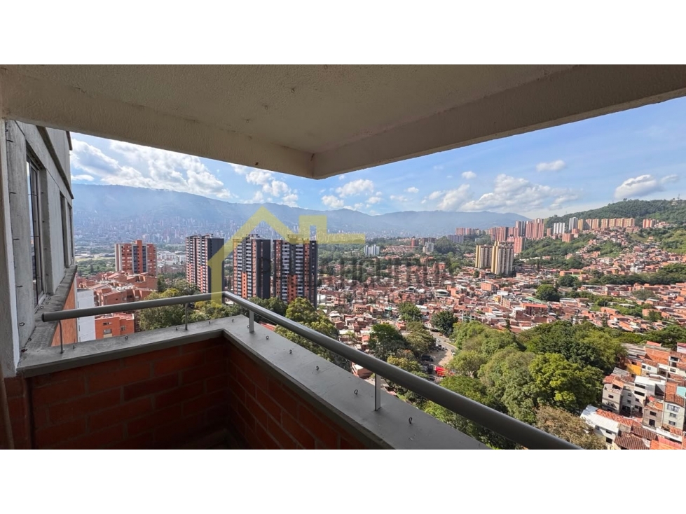 Vendo Apartamento Loma de Los Bernal — foto 3