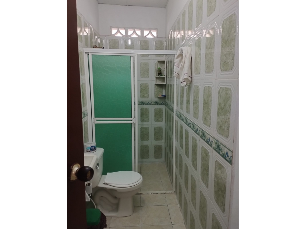 EXCELENTE CASA COMERCIAL O RESIDENCIAL EN BARRIO CHIQUINQUIRA — foto 3