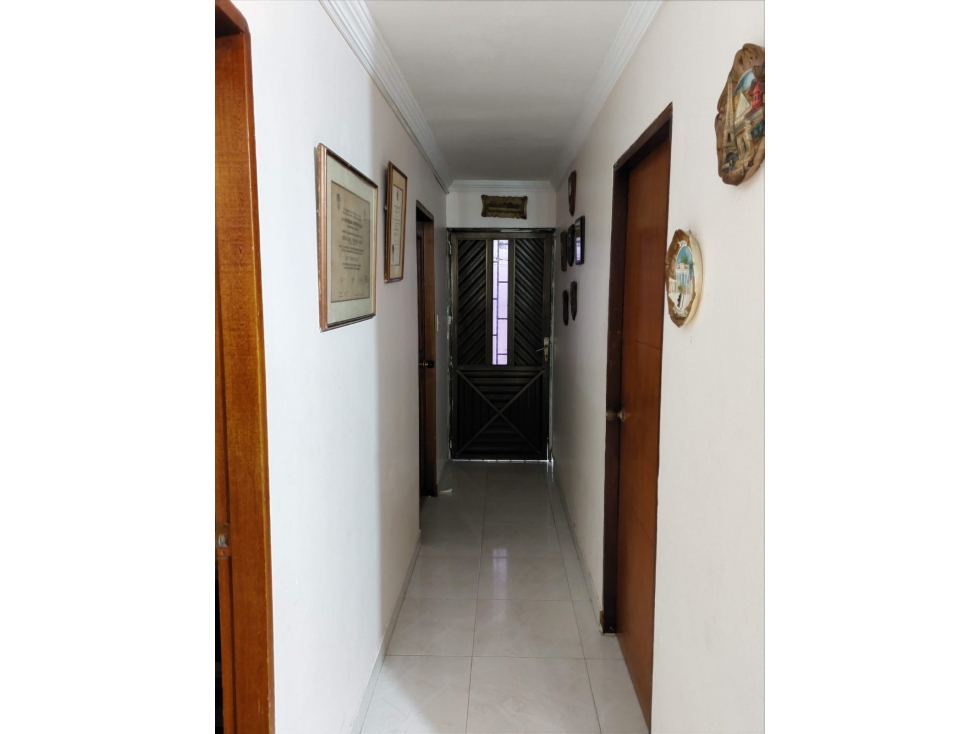 Casa de dos pisos cerca del Centro de Soledad - 5