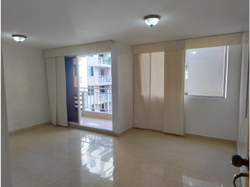 Comodo apartamento en Villa Carolina — foto 2