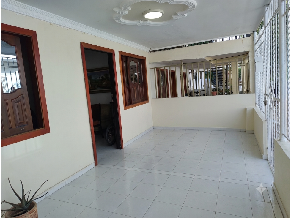 Comoda casa independiente en el barrio Las Palmas