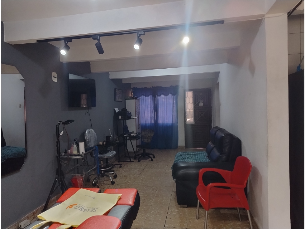 Casa Multifamiliar en Ciudadela 20 de Julio — foto 2