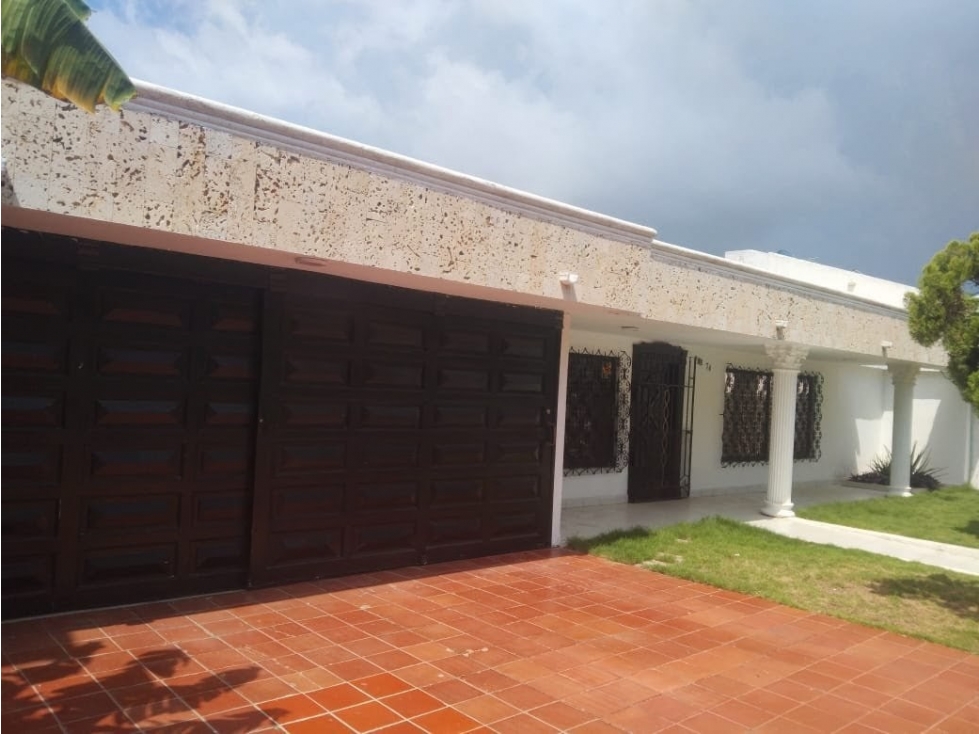 Espaciosa casa en Ciudad Jardín 18 X 30