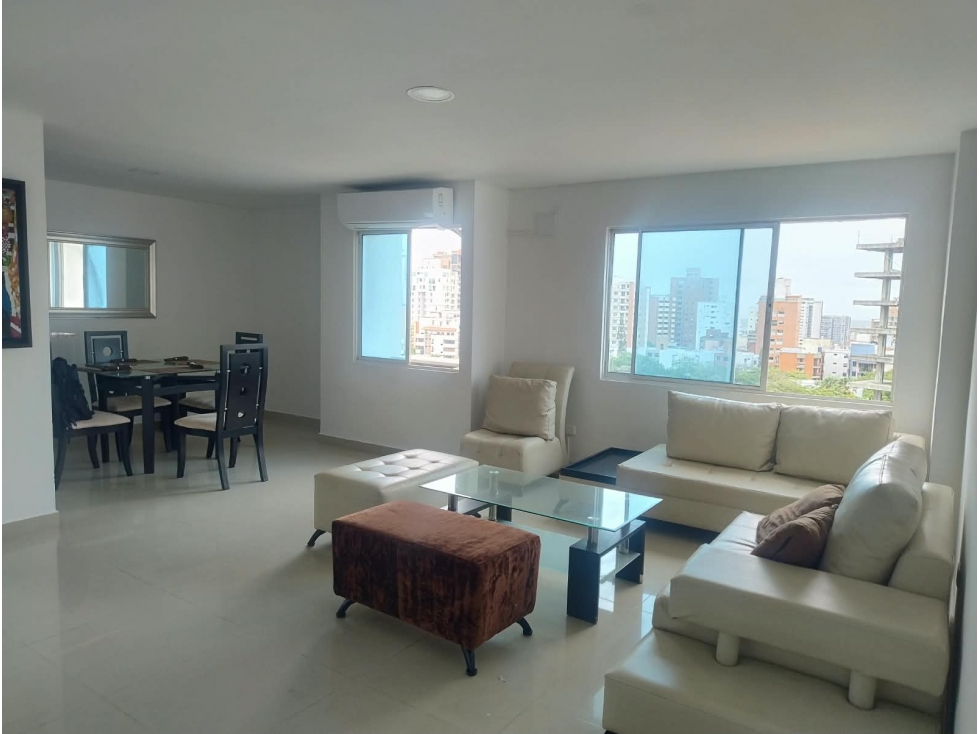 Apartamento Duplex amoblado en Altos de Riomar