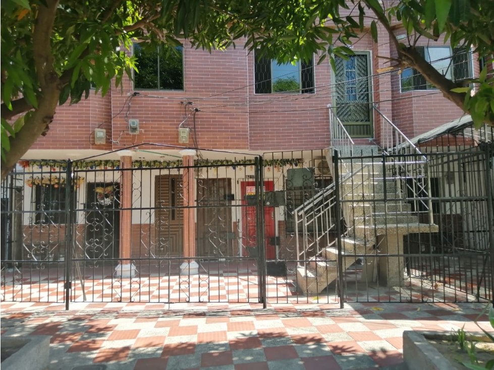 Casa Multifamiliar con 6 apartamentos en Barrio Modelo — foto 3