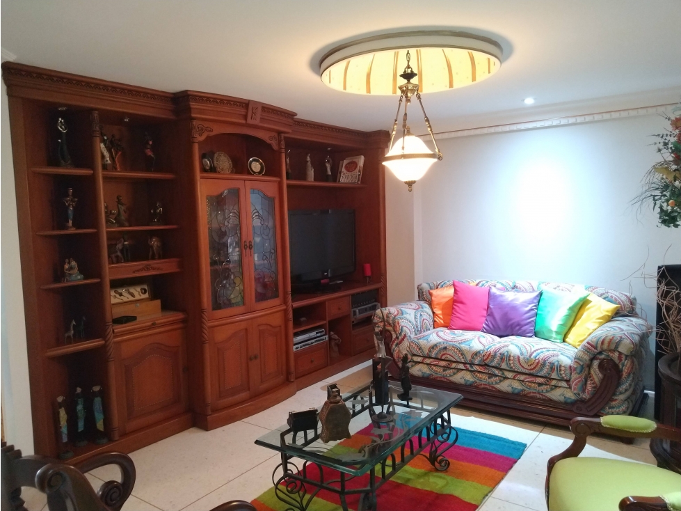 Apartamento en El Golf amplio y en buen estado — foto 5