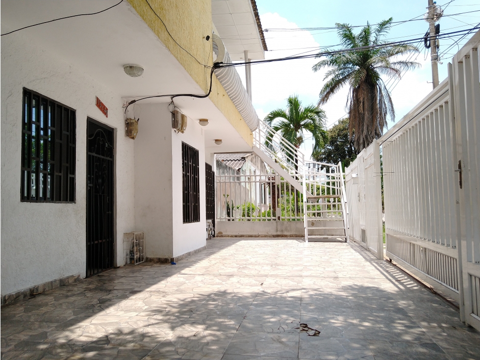 Multifamiliar de 5 unidades ubicación residencial del barrio La Unión — foto 4