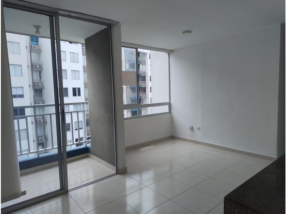 Comodo apartamento en arriendo en Miramar — foto 6