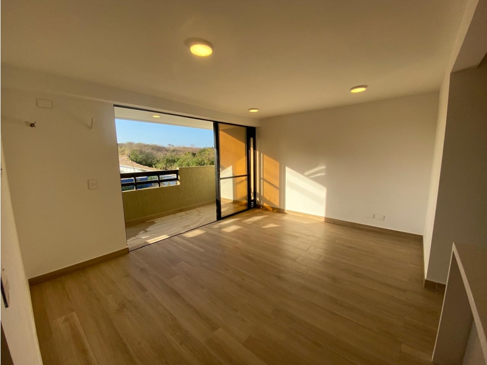 Espectacular apartamento en arriendo Vizcaina en Rio Alto — foto 4