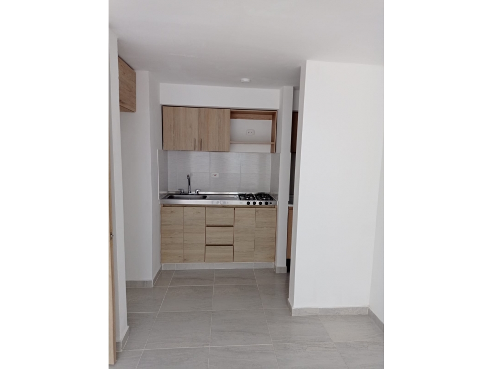 ESPECTACULAR APARTAMENTO EN ALAMEDA DEL RIO, FESCO E ILUMINADO — foto 3