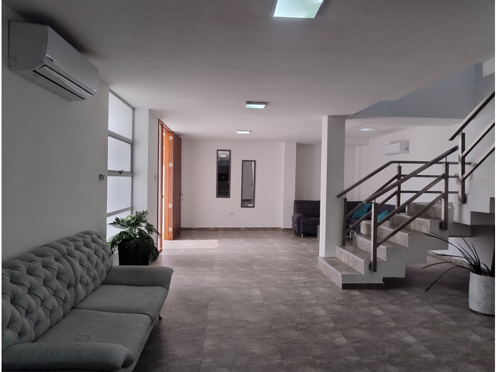 Comoda casa en conjunto cerrado del barrio La Unión