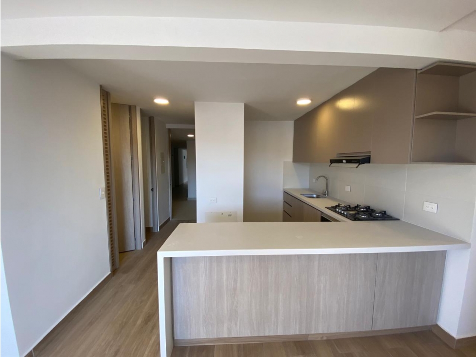Espectacular apartamento en arriendo Vizcaina en Rio Alto