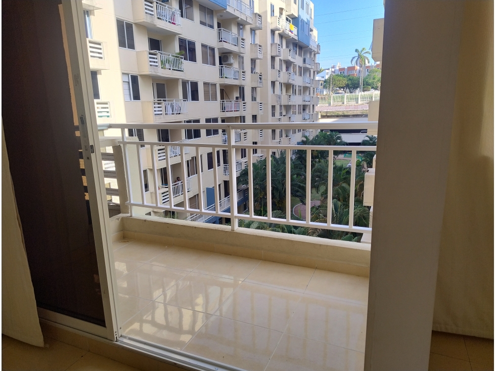 Comodo apartamento en Villa Carolina — foto 6