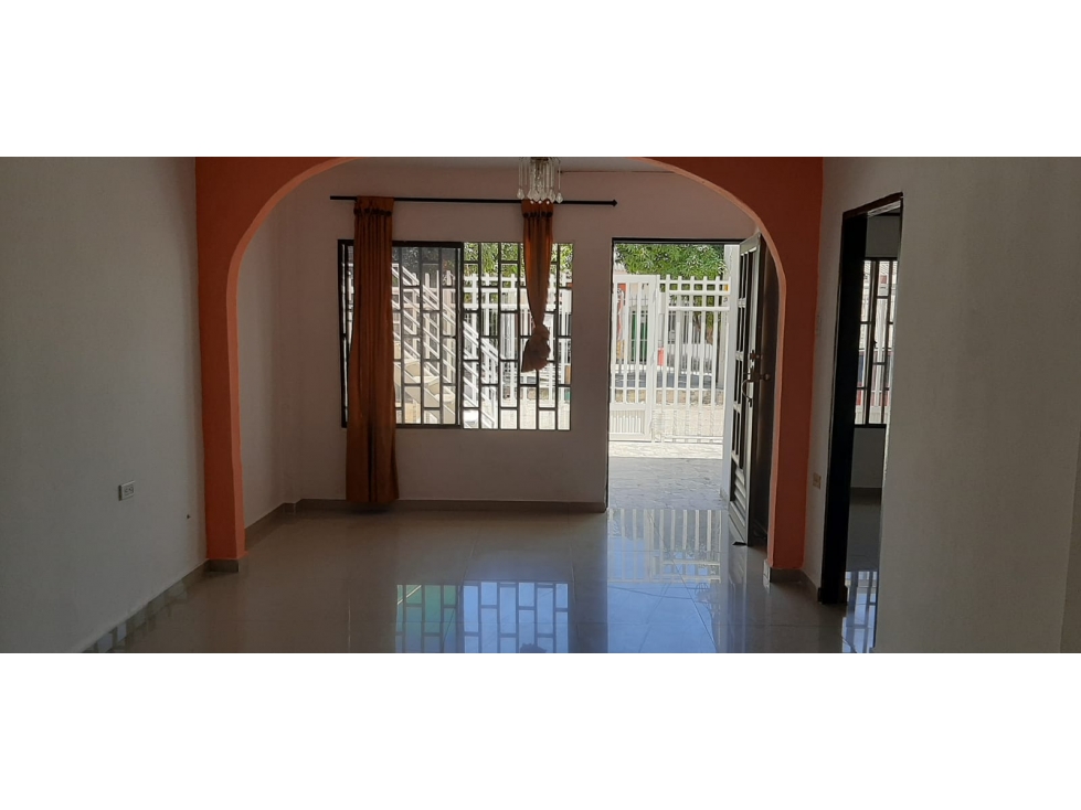 Multifamiliar de 5 unidades ubicación residencial del barrio La Unión — foto 5