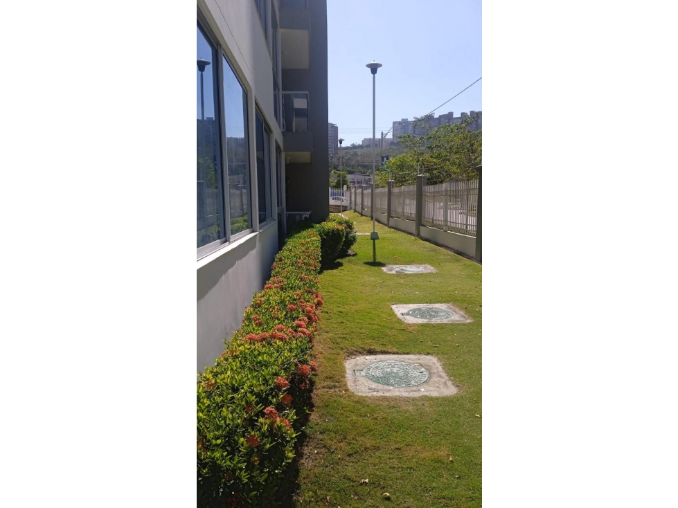 Vendo Hermoso Apto Amoblado Miramar — foto 5