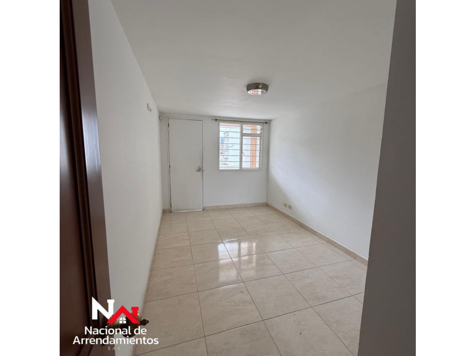SE RENTA CASA LOCAL EN LA CIRCUNVALAR PEREIRA — foto 5