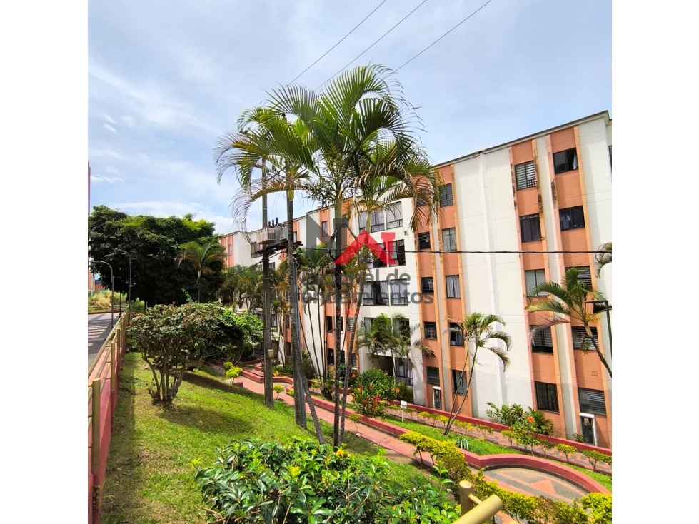EN VENTA APARTAMENTO PARA REMODELAR TORRES DE SAN MATEO